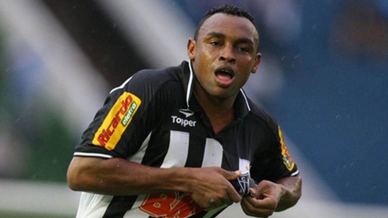 CFR-ul se întărește cu un vârf brazilian: "L-am vrut și acum doi ani!" VIDEO - Iată ce hattrick a reușit Obina pentru At. Mineiro