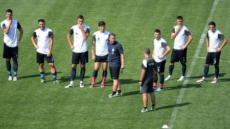 Au rezolvat problema. Steaua a încheiat un parteneriat cu Academia Hagi: "Va fi o colaborare pe un an!"