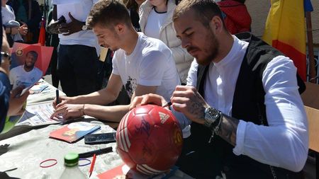 VIDEO | Alibec, Florin Tănase și Gnohere s-au întors la școală. FCSB își promovează vedetele în fața elevilor înaintea derby-ului cu Dinamo
