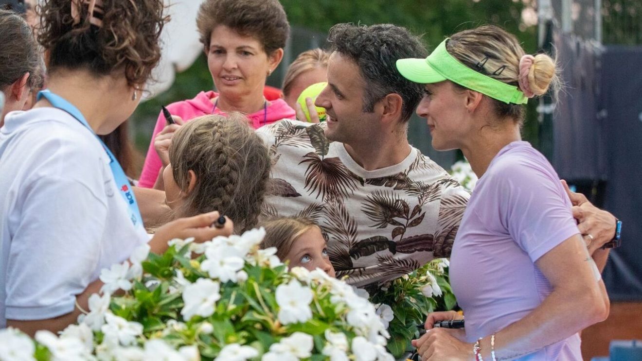 Declarația de dragoste făcută de Ana Bogdan după ce s-a calificat în semifinale la BCR Iași Open: „Vă iubesc și vă aștept!"