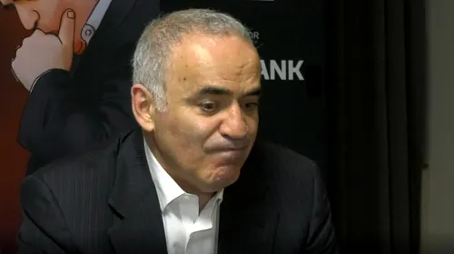 Garry Kasparov a lămurit motivul pentru care unii șahiști geniali nu au ajuns campioni mondiali: „Mereu cu un pas în spate. Cine a trebuit să câștige, a făcut-o!” | VIDEO EXCLUSIV