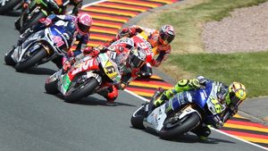 Marquez câștigă la Sachsenring și devine lider în MotoGP la doar 20 de ani