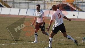 Claudiu Niculescu, încă un an la "U" Cluj