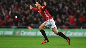 King Zlatan în Manchester! United câștigă Cupa Ligii, după o dublă reușită de Ibrahimovic. Manchester Utd - Southampton 3-2. "Sfinții" au revenit superb de la 0-2, dar suedezul a avut ultimul cuvânt