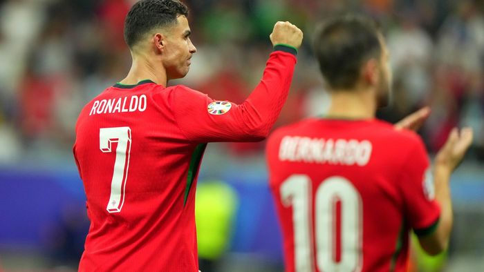 Reacția lui Cristiano Ronaldo, după ce a ratat un penalty și a plâns în hohote pe gazon, în Portugalia - Slovenia! Ce spune despre Jan Oblak și despre ce a simțit când portarul i-a apărat șutul