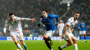 Steven Gerrard vrea să aducă un star al lui Rangers la Aston Villa, dar nu pe Ianis Hagi!