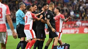 Ce nu s-a văzut la TV. Scandal între Adrian Şut şi Danny Armstrong în drumul spre vestiare: căpitanul FCSB a fost ținut cu greu să nu se încaiere cu dinamovistul