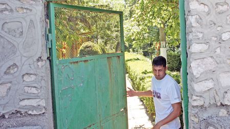 BAC-ul, DUȘMANUL fotbaliștilor! :) Jucătorii au fost DĂ‚RÃ‚MAȚI de examene!** Cine s-a ales cu MEDIA 1.76, ce au făcut Danciu și Zicu