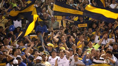 Fanii argentinieni vor fi trecuți în catastife