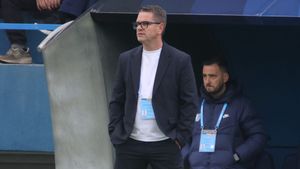 Gică Hagi se îngrozește când vede ce s-a ales de Farul fără el, iar Flavius Stoican a tras concluzia: „Pică cerul pe noi!”
