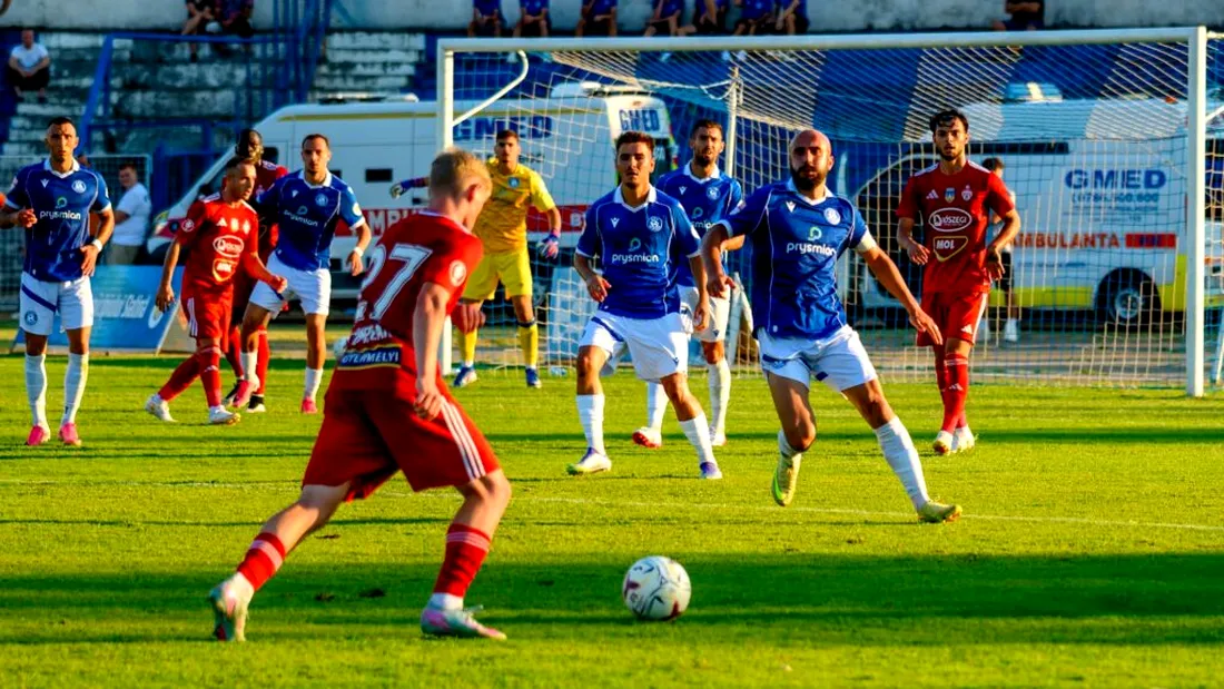 CSM Slatina s-a oprit în Play-off-ul Cupei României, dar după un meci la mare luptă contra Sepsi OSK. Adrian Dulcea: ”Un joc foarte bun, antrenant, din care putem învăța foarte multe”