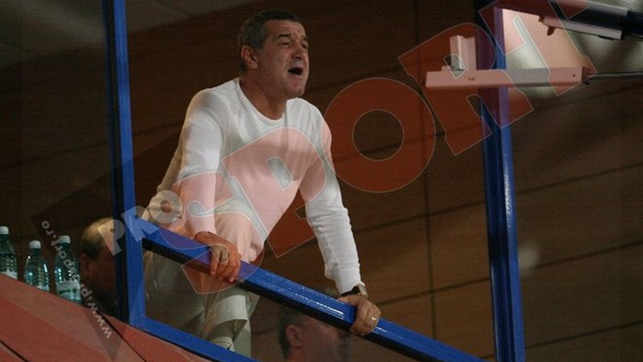 Becali: "Steaua, Dinamo, Rapid, Craiova, Vaslui și Timișoara cer arbitri străini!"