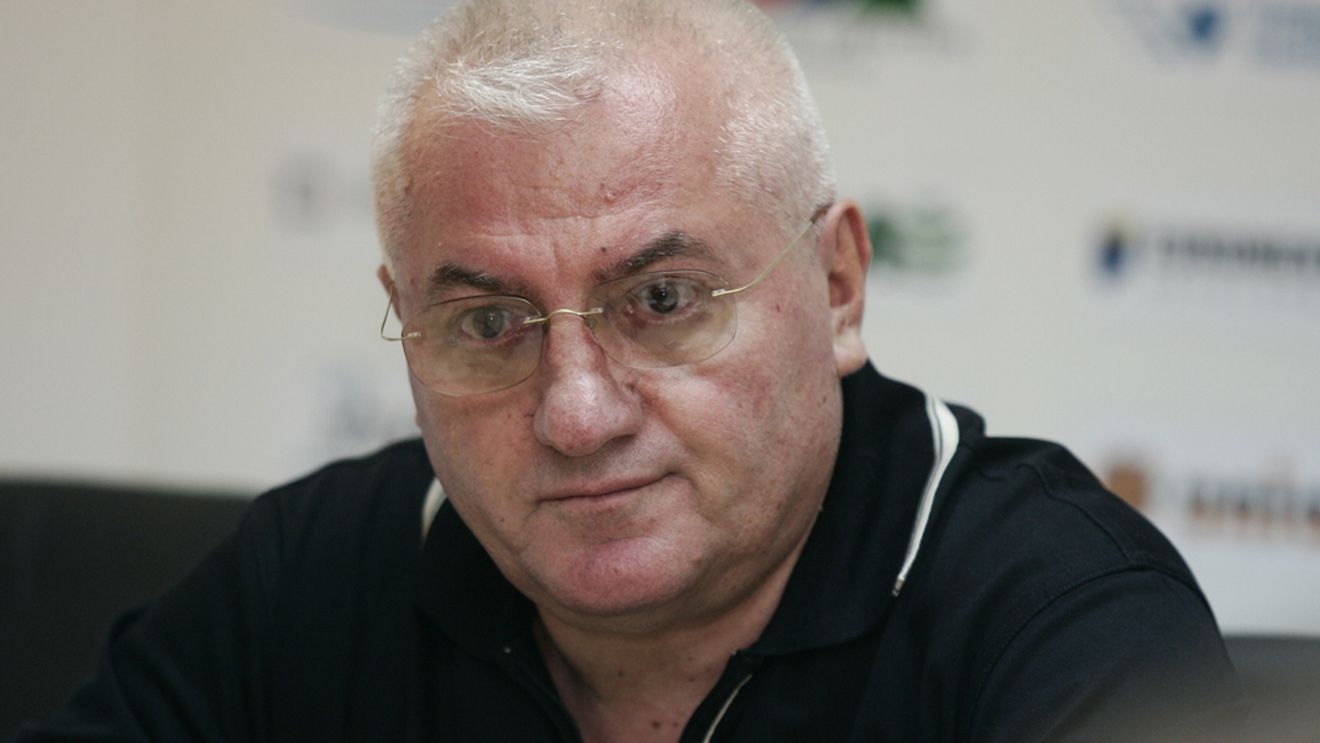 Dragomir: "Avem 6-7 fotbaliști buni și restul sportivi"