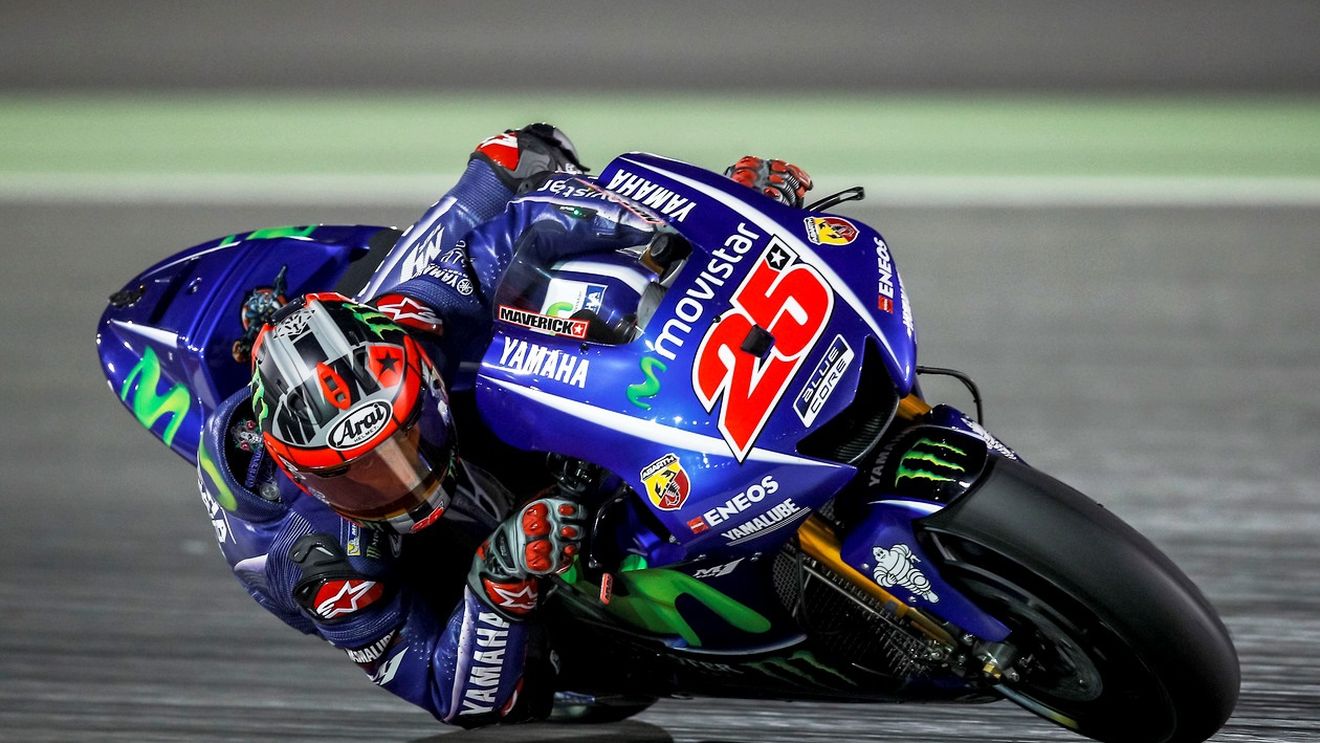 Plecăciuni în fața lui Maverick Vinales, noul star MotoGP. Rossi: "E foarte, foarte rapid!". Marquez: "Doar el e mai rapid decât restul piloților"
