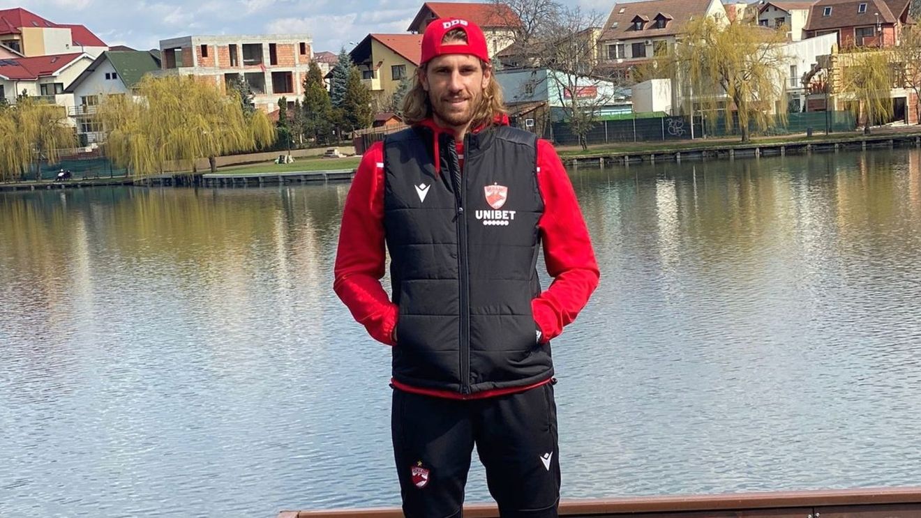 Dinamo e sanatoriu pentru fotbaliști! Albentosa e prezentat ca un jucător cu un CV „beton”, dar de fapt nu a mai jucat de un an și trei luni! Cum arată celelalte transferuri | ANALIZĂ
