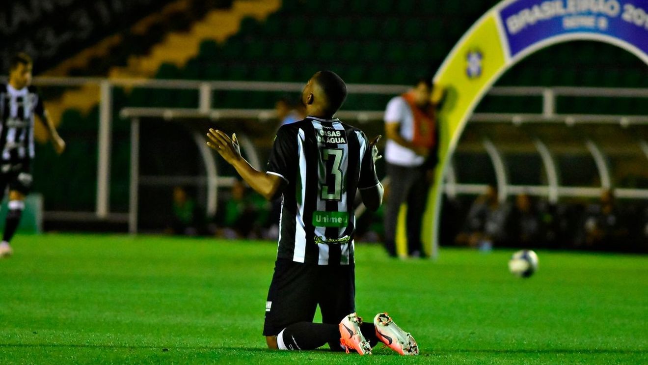 Transfer spectaculos al lui Adrian Mititelu: FC U Craiova îl ia pe Ruan Renato, un brazilian care a jucat la Botafogo! | EXCLUSIV