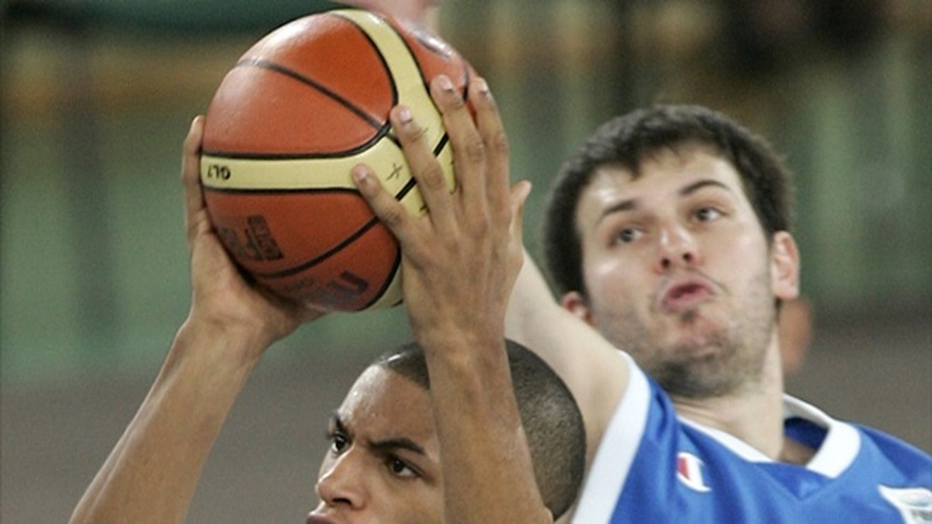 Franța, Rusia, Grecia și Croația, primele echipe calificate în sferturi la CE