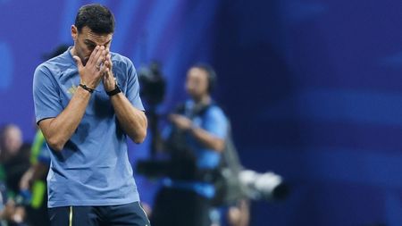 Cu ochii plini de lacrimi, Lionel Scaloni aproape că nu a putut vorbi după Argentina - Egipt 3-2: „Ce grup de jucători! INCREDIBIL”