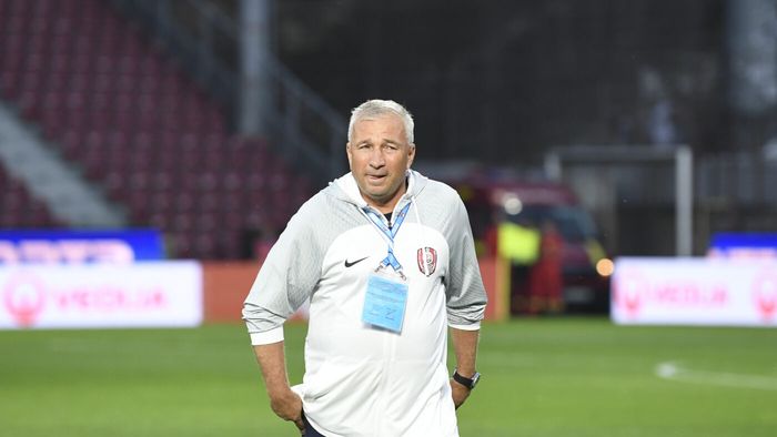 Dan Petrescu a făcut praf un fotbalist de la CFR Cluj, după eșecul cu UTA Arad! Pe cine a dat vina tehnicianul: „Greșeli foarte mari, pe care nu poți să le faci”