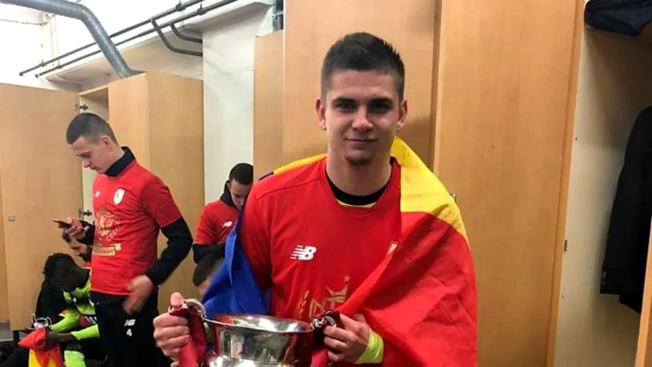 Prima reacție a lui Răzvan Marin după ce a câștigat primul trofeu în Belgia. Ce a scris mijlocașul crescut de Hagi pe rețelele sociale