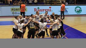 SCM Craiova este în criză, Vâlcea pune presiune și mai mare pe CSM București! Situația la zi în Liga Națională de handbal feminin după meciurile din weekend