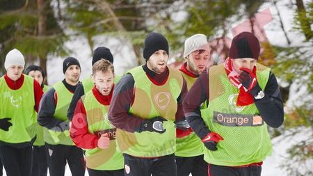 Dinamo, Rapid și Oțelul Galați vor participa la turneul Marbella Cup 2013!** Vezi adversarii "câinilor"