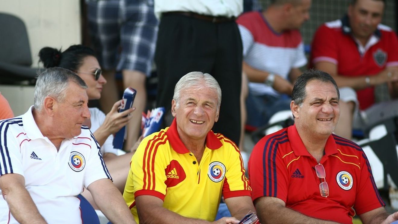 Liță Dumitru va fi demis de la FRF: și-a adus ruda la lot. Mama jucătorului: "I-am botezat fata lui Liță, dar vă jur că nu am intervenit niciodată pentru fiul meu"