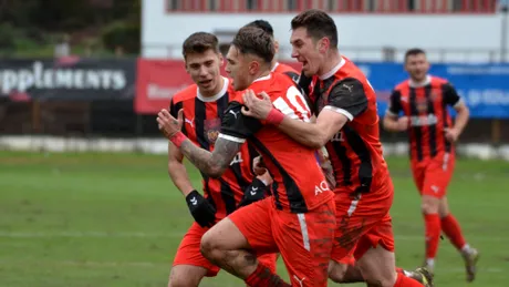 A debutat în prima ligă la nici 18 ani, dar traversează cel mai bun sezon al carierei la Reșița! Robert Jerdea: ”Promovarea nu se câstigă uşor, dar avem obiective clare” INTERVIU