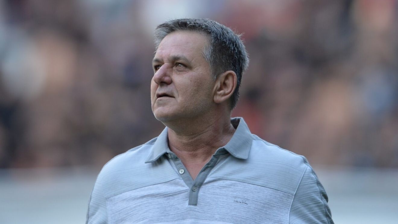 Marius Lăcătuş a condamnat reacția galeriei Stelei din meciul de la Miercurea Ciuc: "Se va lăsa cu amenzi"