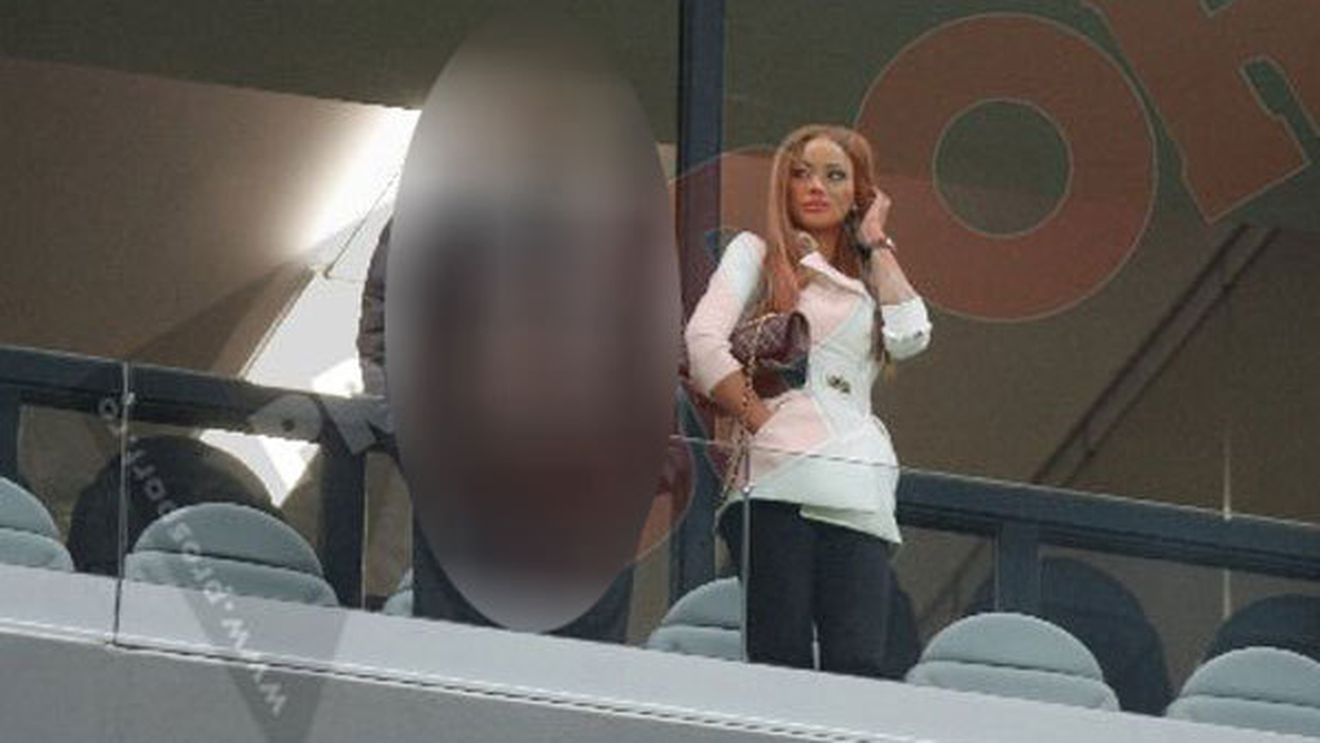 FOTO** Bianca Drăgușanu a fost la "U" - FC Brașov! UITE alături de ce bărbat a urmărit meciul!