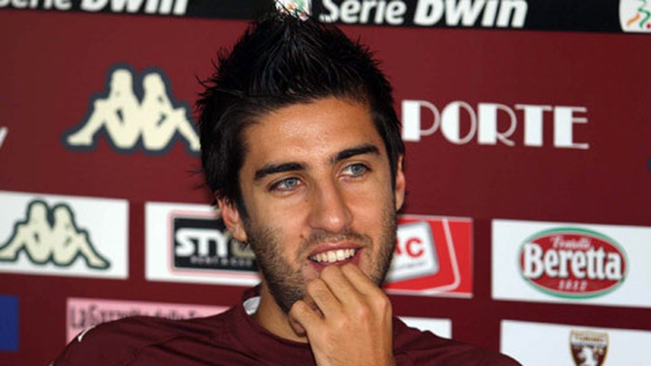 VIDEO Zicu s-ar fi lăsat de vreo 5 ori! Un atacant italian de 25 de ani s-a retras după o ratare uriașă în prima etapă!