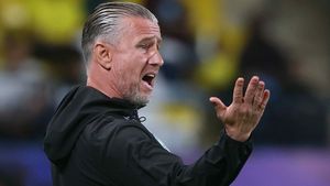 Laurențiu Reghecampf a primit oferta în Sudan. Salariul e mult mai mare decât are acum