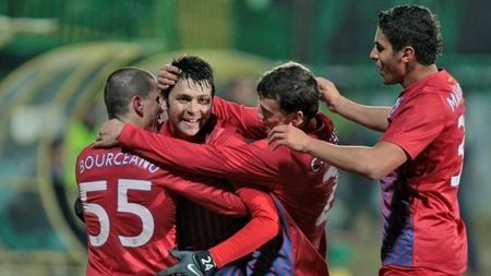 "Astea chiar sunt vești bune"** Presa olandeză jubilează: "Pierdere imensă pentru Steaua! Își ia ADIO de la cel mai bun jucător"