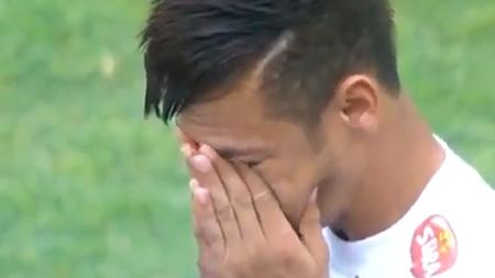 VIDEO Emoționant! Neymar a izbucnit în lacrimi înaintea ultimei partide la Santos