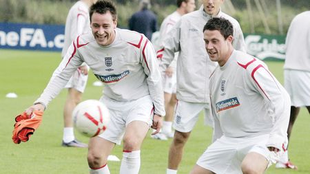 Terry,** "trădat" de federație