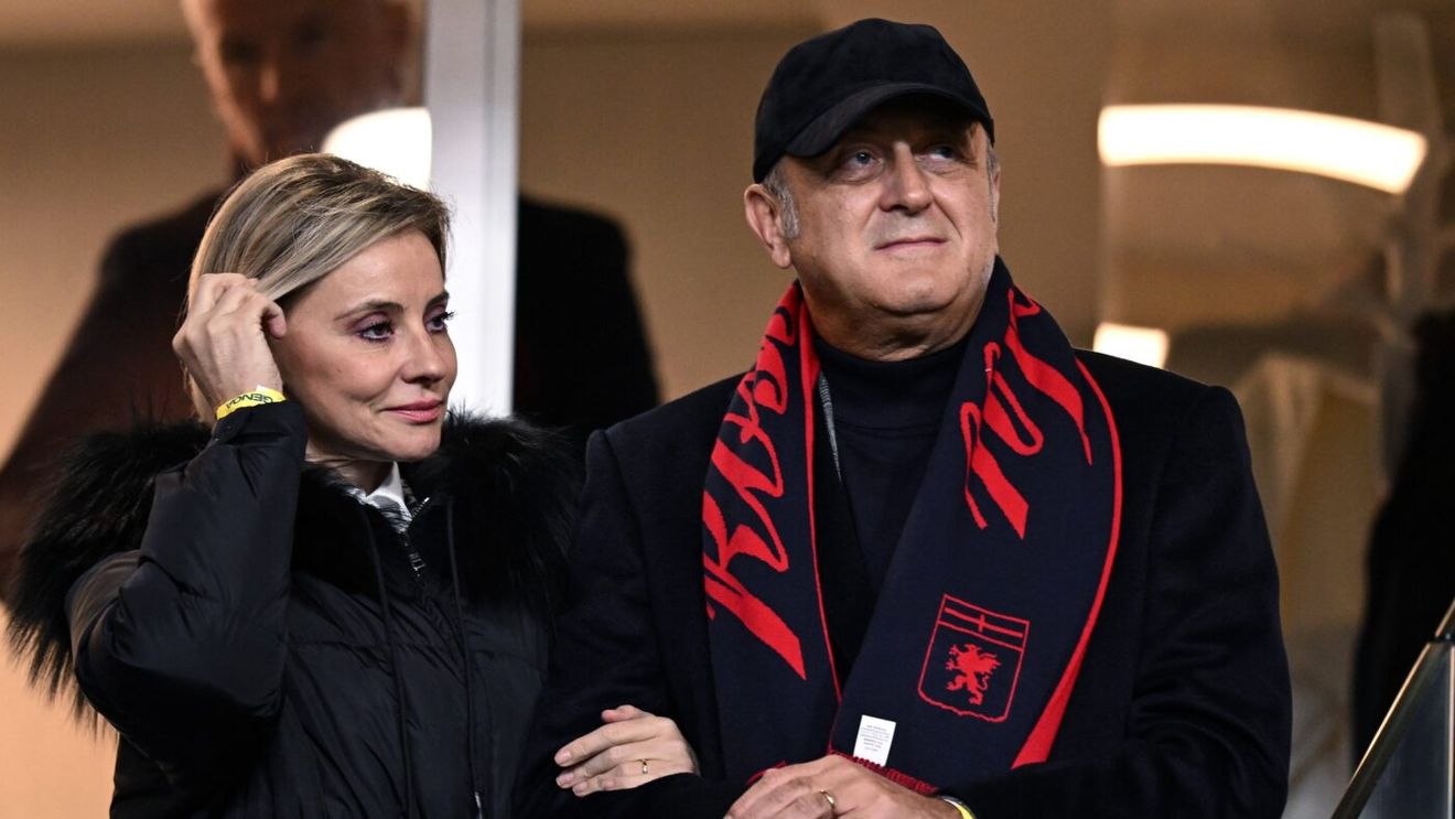 Alex Dobre ar fi fost izolat de colegii de la Rapid, fiind bănuit că ar „turna” informații din vestiar către Diana Șucu