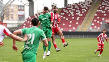 CSC Dumbrăvița nu a îndrăznit prea mult în amicalul de la Arad, cu UTA, și a cedat după două faze fixe. Concluziile lui Adrian Mihalcea și Florin Fabian