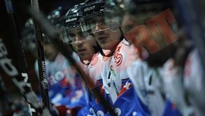 Slovaci pe bandă la echipele de hochei din România