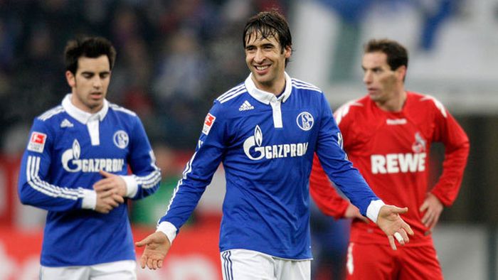 VIDEO Triplă ucigătoare a spaniolului Raul!** Ioniță, martor din teren la umilința lui Koln în fața lui Schalke!