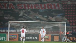 Câini 'încețoșați'!** "După meciul cu Poli, am mers să salutăm galeria!" Cum i-au tratat fanii pe jucători?