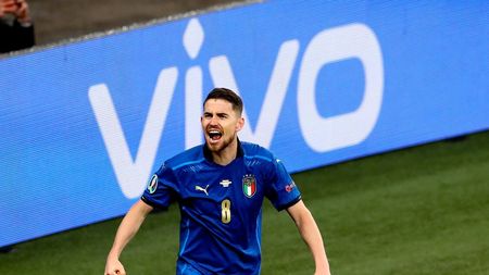 Italienii cer ca Jorginho să primească „Balonul de Aur”. Ce șanse are mijlocașul să câștige trofeul