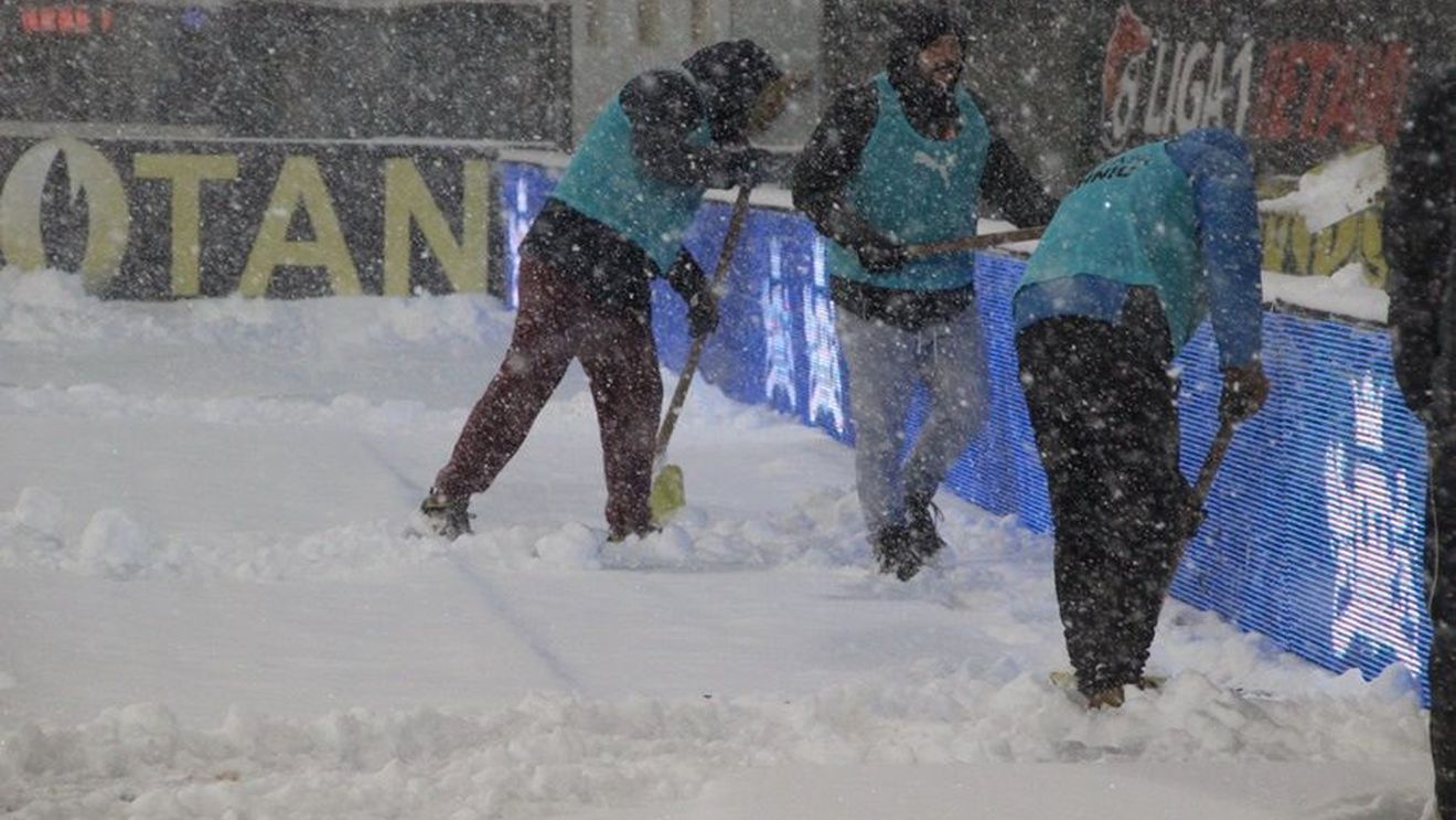 Cea mai dură reacție în urma situației de la Botoșani - Dinamo: "Suntem o ligă de proști. E ca în Siberia"