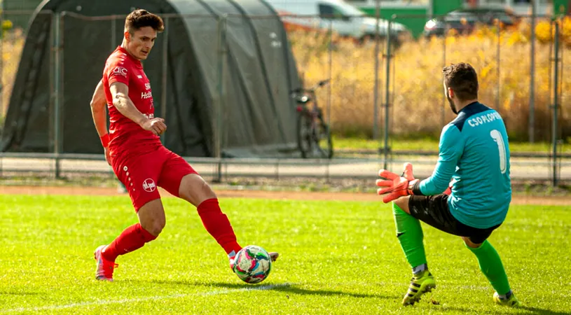 AFC Odorheiu Secuiesc a ”dezmembrat” FC Pucioasa în derby-ul primelor două clasate din play-off-ul Seriei 5 a Ligii a 3-a. Un fost atacant al Rapidului, omul meciului cu cinci goluri