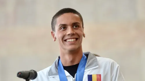 Înotătorul David Popovici, pe urmele Larisei Iordache! Nominalizat la titlul de „Cel mai bun tânăr sportiv european” în sporturile de vară