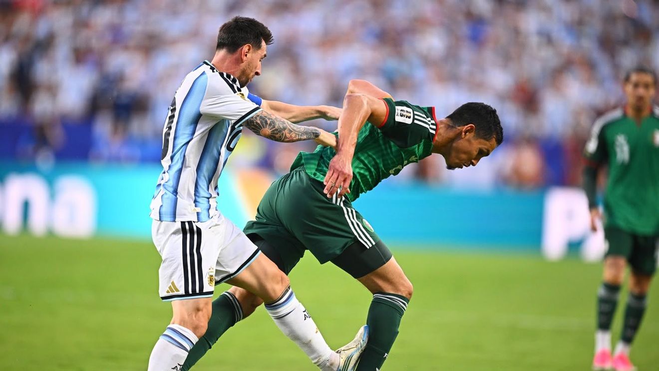 Au cerut cartonaș roșu pentru Leo Messi! Fază controversată în Argentina - Algeria 3-0, la Campionatul Mondial 2026