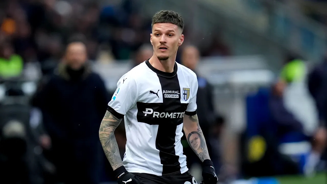 Dennis Man, ratarea carierei în minutul 90+2! L-a exasperat pe Cristi Chivu și a îngropat-o pe Parma cu Como: a dat peste poartă din 4 metri!