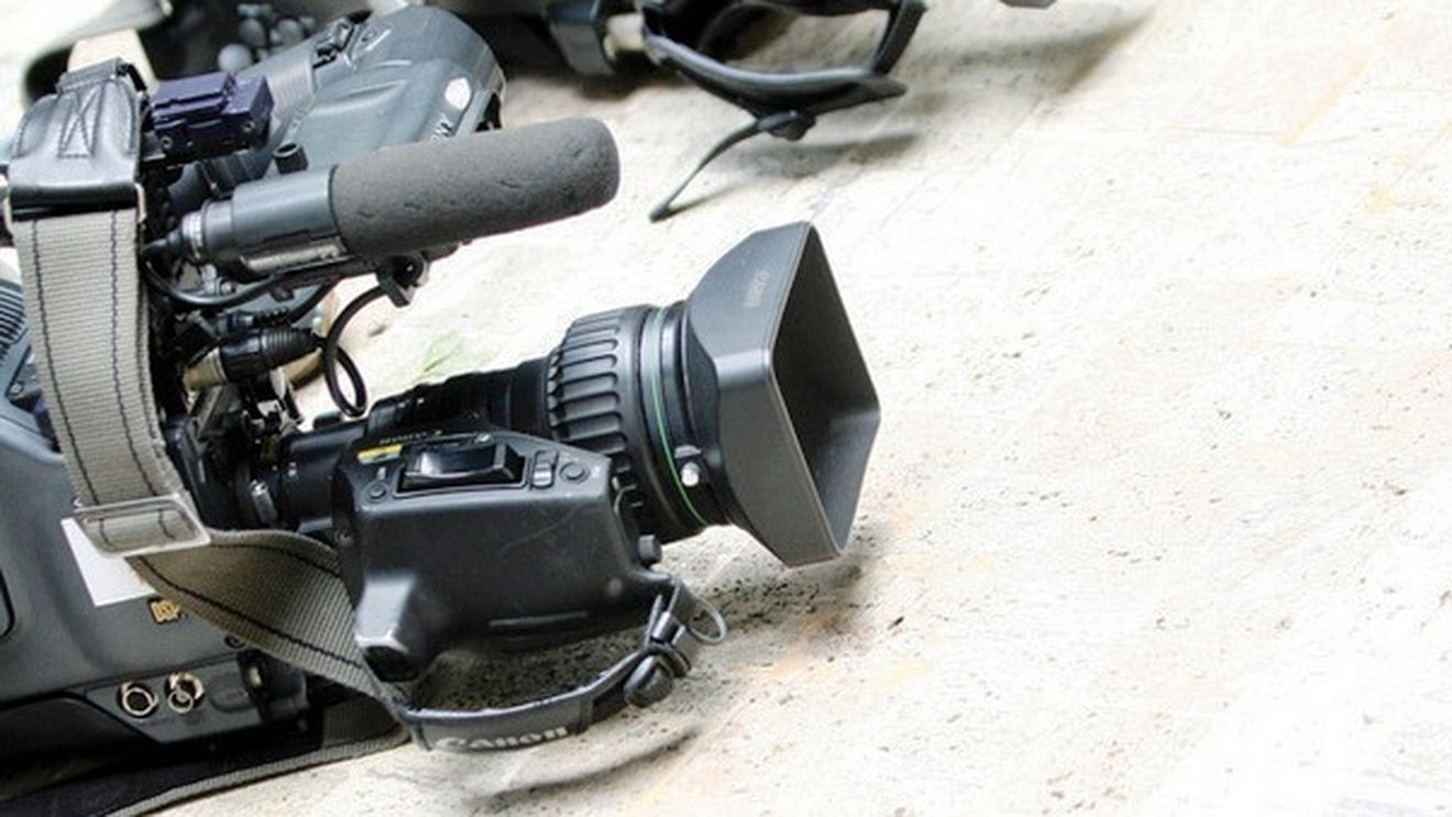 Doar 3 meciuri pe etapă se vor vedea la TV!** "Oamenii nu vor mai sta la televizor în pat"