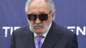 Ion Țiriac, verdict în finala George Simion - Nicuşor Dan: „Ne poate duce înainte sau ne poate duce spre sfârşit”