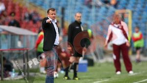 Munteanu: "Meritam victoria** și în zece oameni"