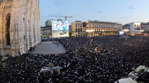 FOTO & VIDEO ** Nebunie la Milano după finala Ligii